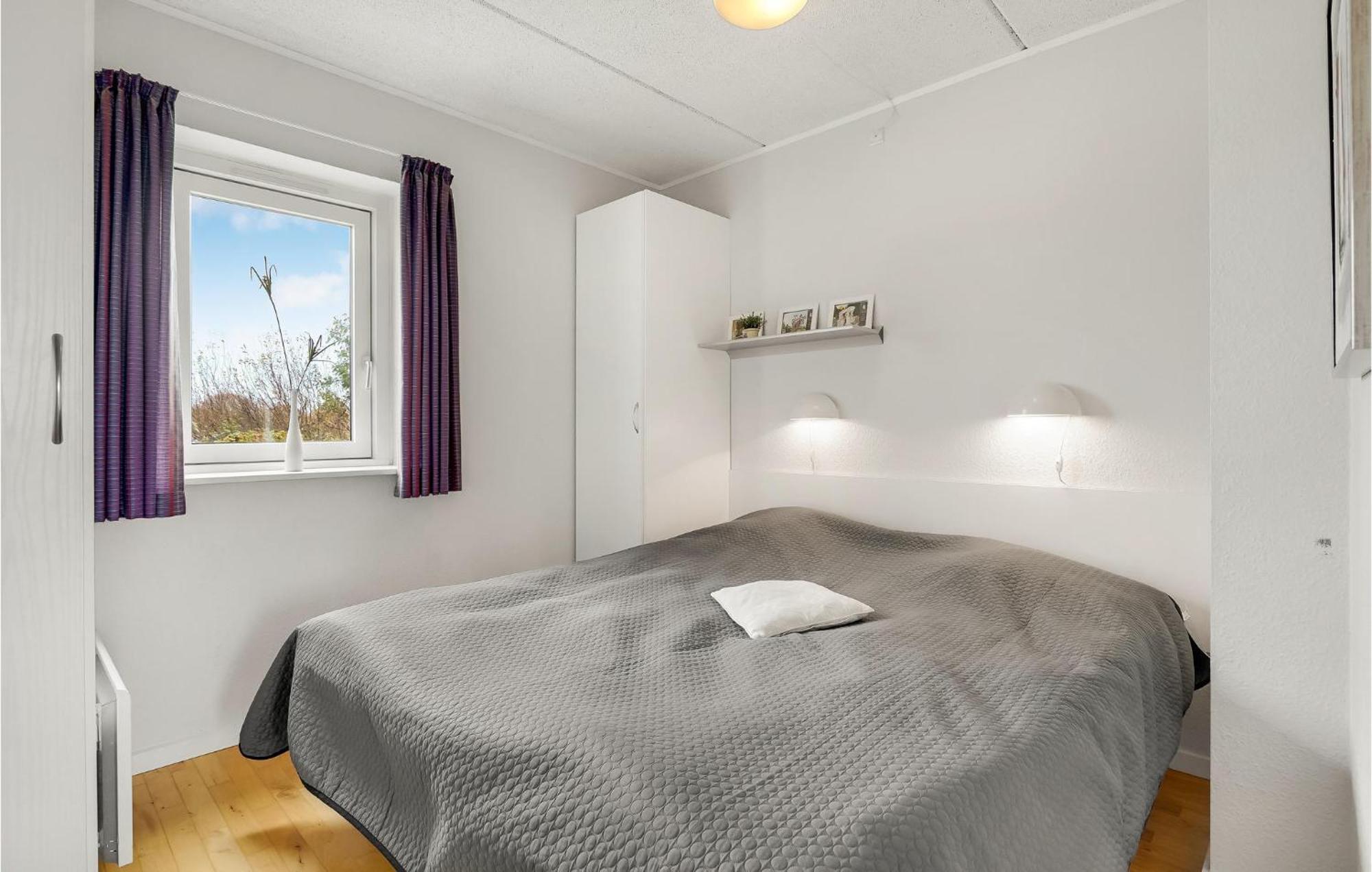 2 Bedroom Stunning Home In Hojer Exterior photo
